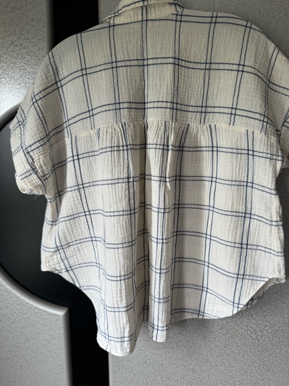 Madewell Cream Button-Up Muscle Tee with Blue Windowpane Plaid - Picture 5 of 10